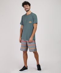 Camiseta-Masculina-Flor-e-Bolso-Manga-Curta-Gola-Careca-Verde-9909260-Verde_3