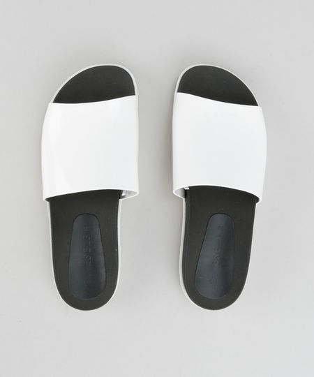 Chinelo-Slide-Tratorado-em-Verniz-Branco-8685472-Branco_1 Chinelo-Slide-Tratorado-em-Verniz-Branco-8685472-Branco_1