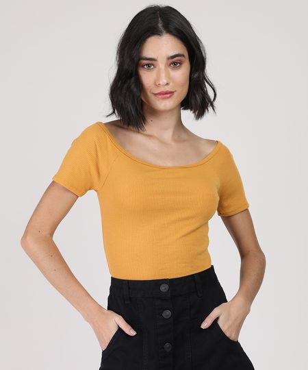 blusa basica ombro a ombro