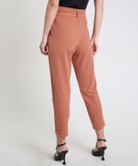 Calca-Feminina-Carrot-Clochard-Alfaiatada-Cintura-Alta-com-Cinto-Cobre-9941796-Cobre_2