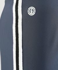 Sunga-Masculina-Tradicional-com-Faixa-Lateral-e-Protecao-UV50--Chumbo-9898238-Chumbo_3