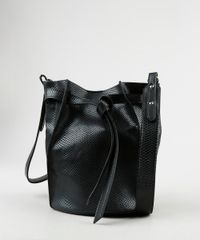 Bolsa-Feminina-Bucket-Media-Transversal-Texturizada-Cobra-Preta-9864014-Preto_4