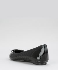 Sapatilha-Moleca-em-Verniz-com-Matelasse-Preta-8669139-Preto_3