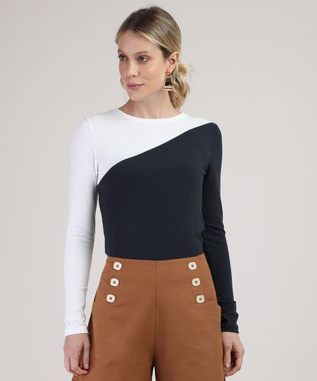 Blusa-Feminina-Canelada-com-Recorte-Bicolor-Manga-Longa-Decote-Redondo-Preta-9879259-Preto_1