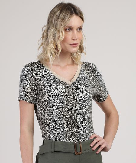 Blusa-Feminina-Estampada-Animal-Print-Onca-Manga-Curta-Decote-V-Off-White-9891390-Off_White_1 Blusa-Feminina-Estampada-Animal-Print-Onca-Manga-Curta-Decote-V-Off-White-9891390-Off_White_1