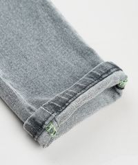Calca-Jeans-Infantil-com-Bolsos-Cinza-Escuro-9886337-Cinza_Escuro_4