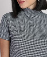 Vestido-Feminino-Curto-Xadrez-Manga-Curta-Gola-Alta-Preto-9941715-Preto_4