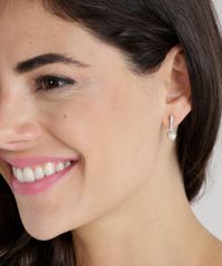 Brinco-com-Strass-Prateado-8626238-Prateado_2