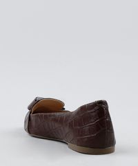 Sapatilha-Feminina-Via-Uno-Bico-Fino-Texturizada-Croco-com-Fivela-Marrom-Escuro-9683017-Marrom_Escuro_4