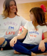 Blusa-Infantil-Tal-Mae-Tal-Filha--We-re-Late--Manga-Curta-Branca-9946775-Branco_2