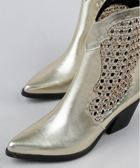 bota dourada feminina