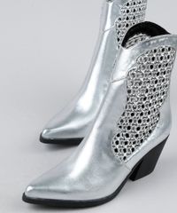 Bota-Feminina-Oneself-Country-Cano-Curto-Salto-Baixo-Metalizada-Tresse---Prateada-9945176-Prateada_3