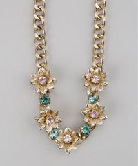 Colar-com-Flores-Dourado-8628276-Dourado_1