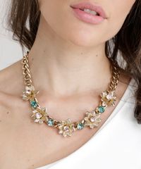 Colar-com-Flores-Dourado-8628276-Dourado_2