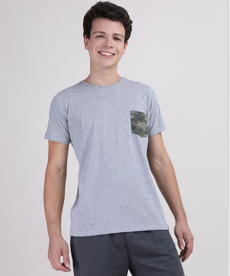 Camiseta-Juvenil-com-Bolso-Estampado-Camuflado-Manga-Curta-Cinza-Mescla-9944015-Cinza_Mescla_1