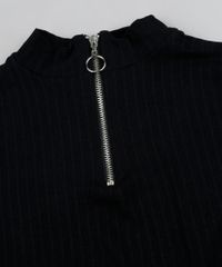 Blusa-Juvenil-Canelada-Gola-Alta-com-Ziper-Manga-Longa-Preta-9912438-Preto_3