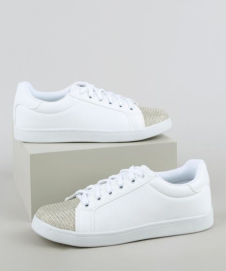 tenis preto com ponta branca