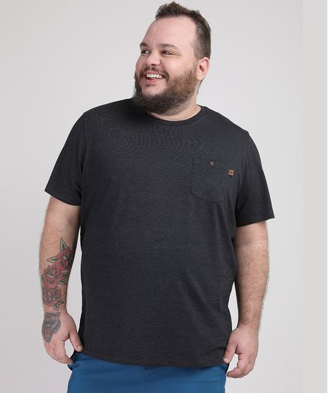 Camiseta-Masculina-Plus-Size-com-Bolso-Manga-Curta-Gola-Careca-Preta-9951573-Preto_1
