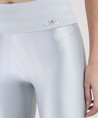 Bermuda-Feminina-Esportiva-Ace-com-Textura-Cinza-Claro-9694787-Cinza_Claro_4