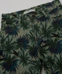 Bermuda-de-Sarja-Infantil-Estampada-de-Folhagem-com-Bolsos-Verde-Militar-9944380-Verde_Militar_3