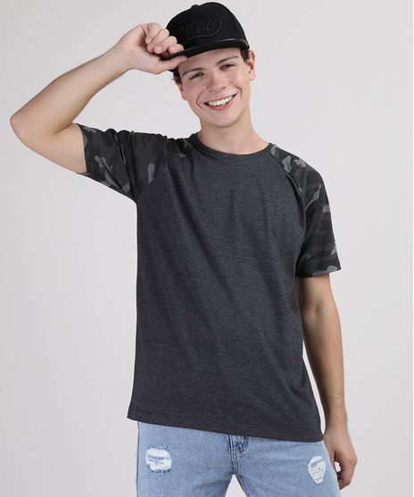 Camiseta-Juvenil-Raglan-com-Estampa-Camuflada-Manga-Curta-Cinza-Mescla-Escuro-Camiseta-Juvenil-Raglan-com-Estampa-Camuflada-Manga-Curta-Cinza-Mescla-Escuro_1