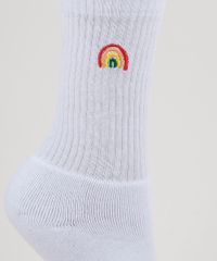 Meia-Feminina-Cano-Alto-com-Bordado-de-Arco-Iris-Branca-Meia-Feminina-Cano-Alto-com-Bordado-de-Arco-Iris-Branca_4