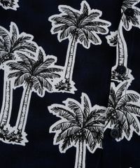 Camiseta-Infantil-Estampada-de-Coqueiros-Manga-Curta-Preta-Camiseta-Infantil-Estampada-de-Coqueiros-Manga-Curta-Preta_4