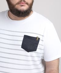 Camiseta-Masculina-Plus-Size-Estampada-Listrada-com-Bolso-Manga-Curta-Gola-Careca-Off-White-9952471-Off_White_4