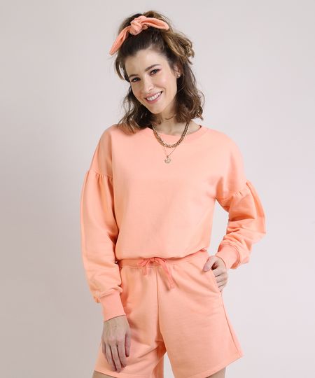 Blusao-de-Moletom-Feminino-Manga-Bufante-Decote-Redondo---Elastico-de-Cabelo-Scrunchie-Laranja-Claro-9952534-Laranja_Claro_1 Blusao-de-Moletom-Feminino-Manga-Bufante-Decote-Redondo---Elastico-de-Cabelo-Scrunchie-Laranja-Claro-9952534-Laranja_Claro_1