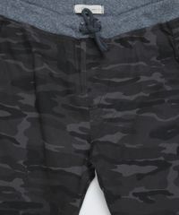 Calca-de-Moletom-Juvenil-Jogger-Estampada-Camuflada-Chumbo-9947436-Chumbo_3