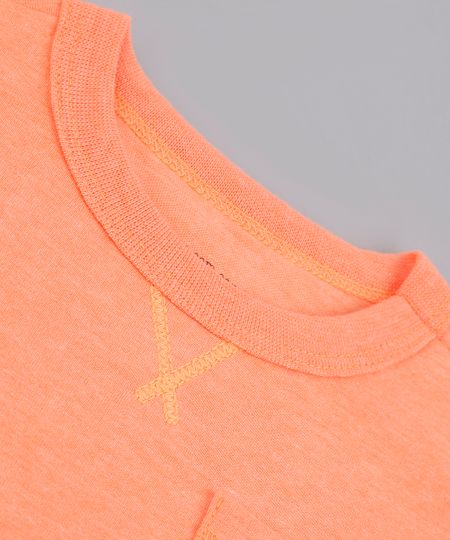 Camiseta-Infantil-com-Bolso-e-Bordado-Manga-Curta-Laranja-Neon-9780171-Laranja_Neon_1