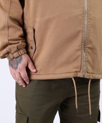 Jaqueta-Masculina-Plus-Size-com-Capuz-e-Bolsos-Caramelo-9951374-Caramelo_4