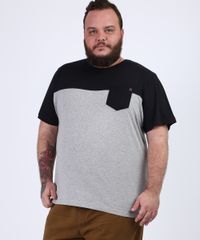 Camiseta-Masculina-Plus-Size-com-Recorte-e-Bolso-Manga-Curta-Gola-Careca-Cinza-Mescla-9952566-Cinza_Mescla_1
