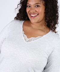 Pijama-Feminino-Plus-Size-com-Renda-Manga-Longa-Cinza-Mescla-Claro-9953336-Cinza_Mescla_Claro_4