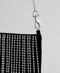 Bolsa-de-Veludo-Feminina-Transversal-Pequena-com-Franjas-de-Strass-e-Alca-de-Corrente-Removivel-Preta-9845706-Preto_5