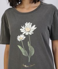 Blusa-Feminina-Margarida-com-No-e-Vazado-Manga-Curta-Decote-Redondo-Chumbo-9948184-Chumbo_4