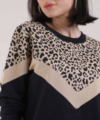 Blusao-de-Moletom-Feminino-com-Recorte-Animal-Print-Onca-Decote-Redondo-Preto-9951509-Preto_4