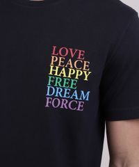 Camiseta-Masculina-Pride-Texto-Arco-Iris-Manga-Curta-Gola-Careca-Preta-9942924-Preto_4