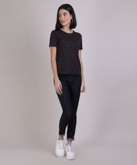 Blusa-feminina-Estampada-de--Flores-Manga-Curta-Decote-Redondo-Preto-9943532-Preto_3