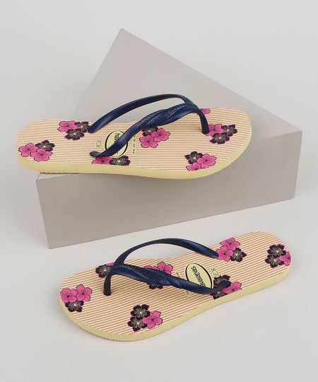 Chinelo-Havaianas-Feminino-Fantasia-Romantica-Estampado-Floral-Azul-9951949-Azul_1