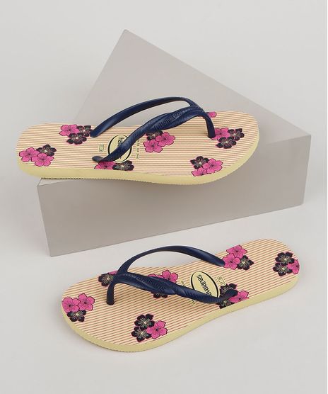 Chinelo-Havaianas-Feminino-Fantasia-Romantica-Estampado-Floral-Azul-9951949-Azul_1