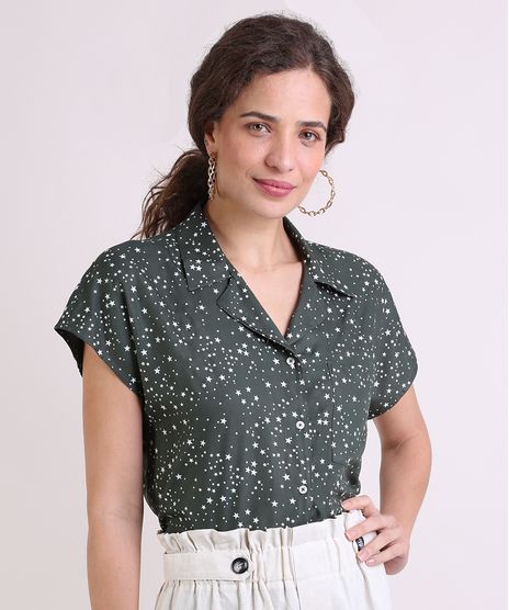 Camisa-Feminina-Estampada-Estrelas-com-Bolso-Manga-Curta-Verde-Escuro-9942341-Verde_Escuro_1