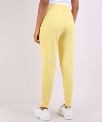 Calca-Feminina-em-Moletom-Jogger-Cintura-Media-com-Bolsos-Amarelo-Claro-9948942-Amarelo_Claro_2