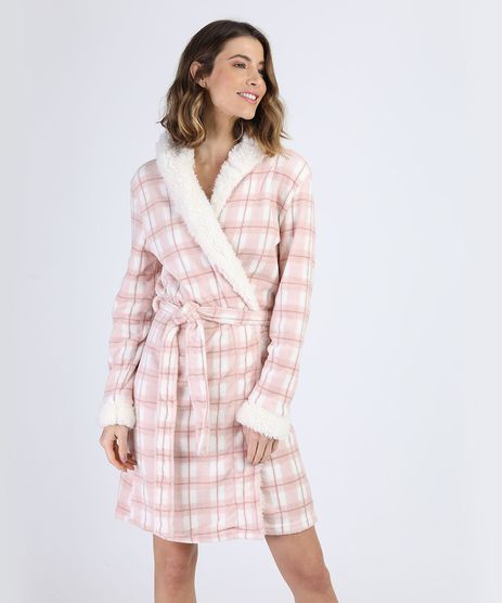 Roupao-de-Plush-Feminino-Estampado-Xadrez-com-Capuz-e-Pelo-Rosa-9900215-Rosa_1