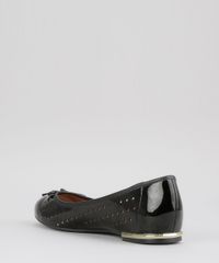 Sapatilha-Vizzano-em-Verniz-com-Laser-Cut-Preta-8687555-Preto_3