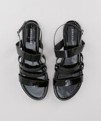 Rasteira-Tratorada-em-Verniz-Preta-8717867-Preto_4