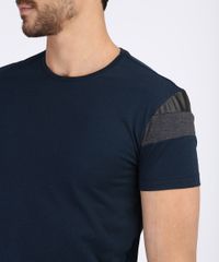 Camiseta-Masculina-Slim-Manga-Curta-com-Recortes-Gola-Careca-Azul-Escuro-9953185-Azul_Escuro_4