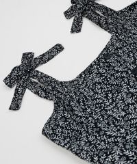 Vestido-Juvenil-Estampada-Floral-Alcas-Medias-com-Laco-Preto-9946201-Preto_4