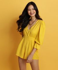 Macaquinho-Feminino-Manga-Longa-com-Babado-Decote-V-Amarelo-9959460-Amarelo_2