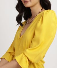 Macaquinho-Feminino-Manga-Longa-com-Babado-Decote-V-Amarelo-9959460-Amarelo_4